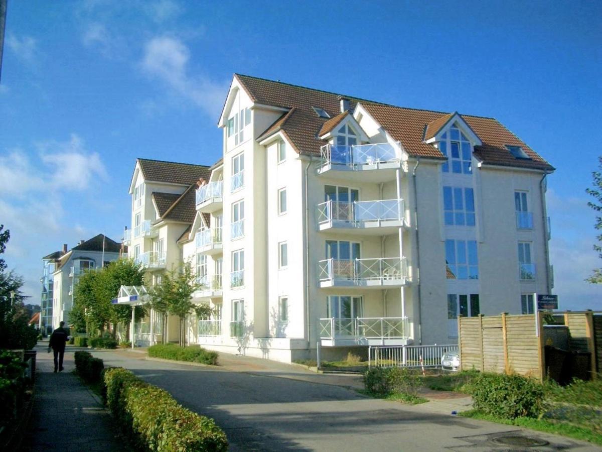 Strandhotel 18 Laboe Exterior foto