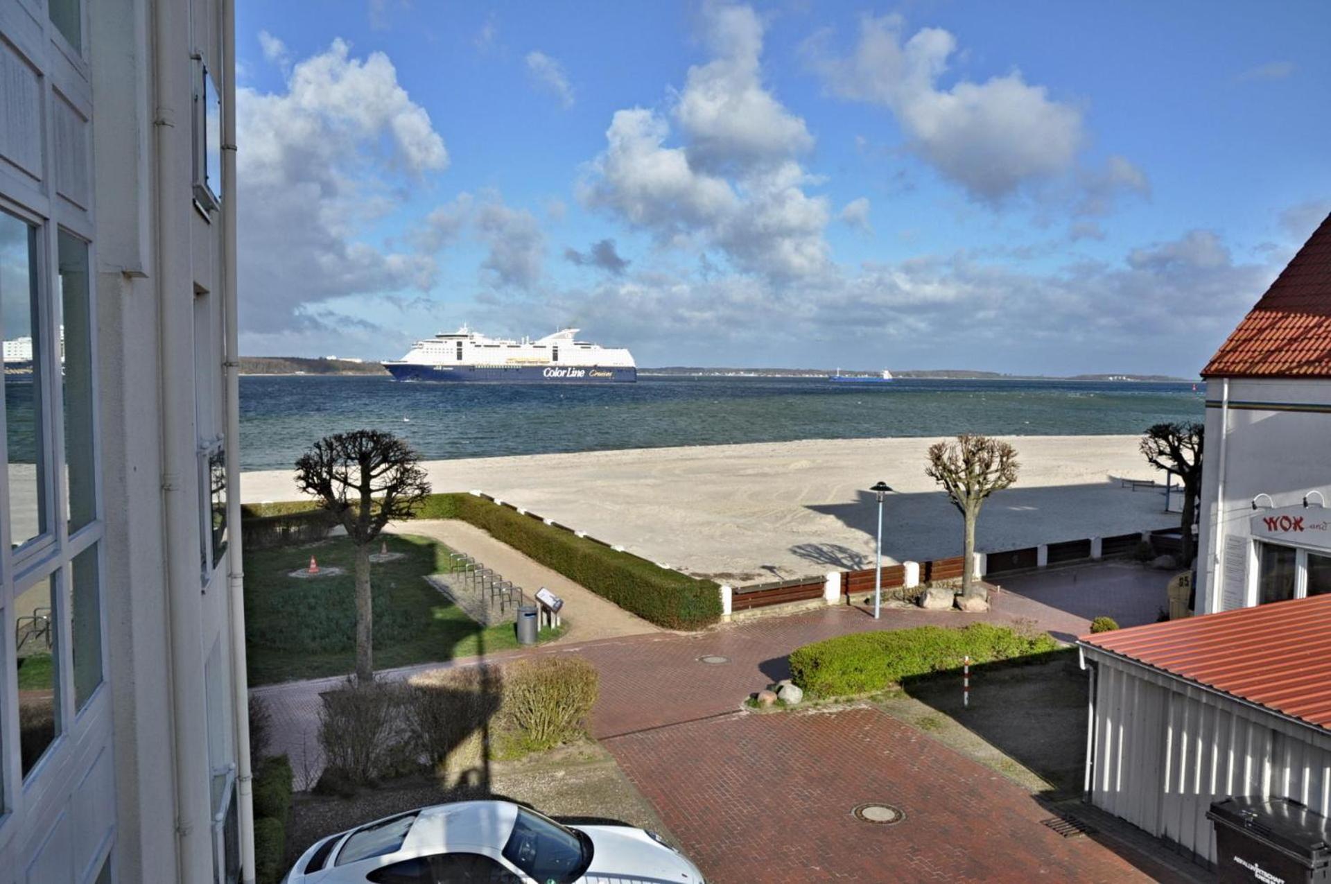 Strandhotel 18 Laboe Exterior foto