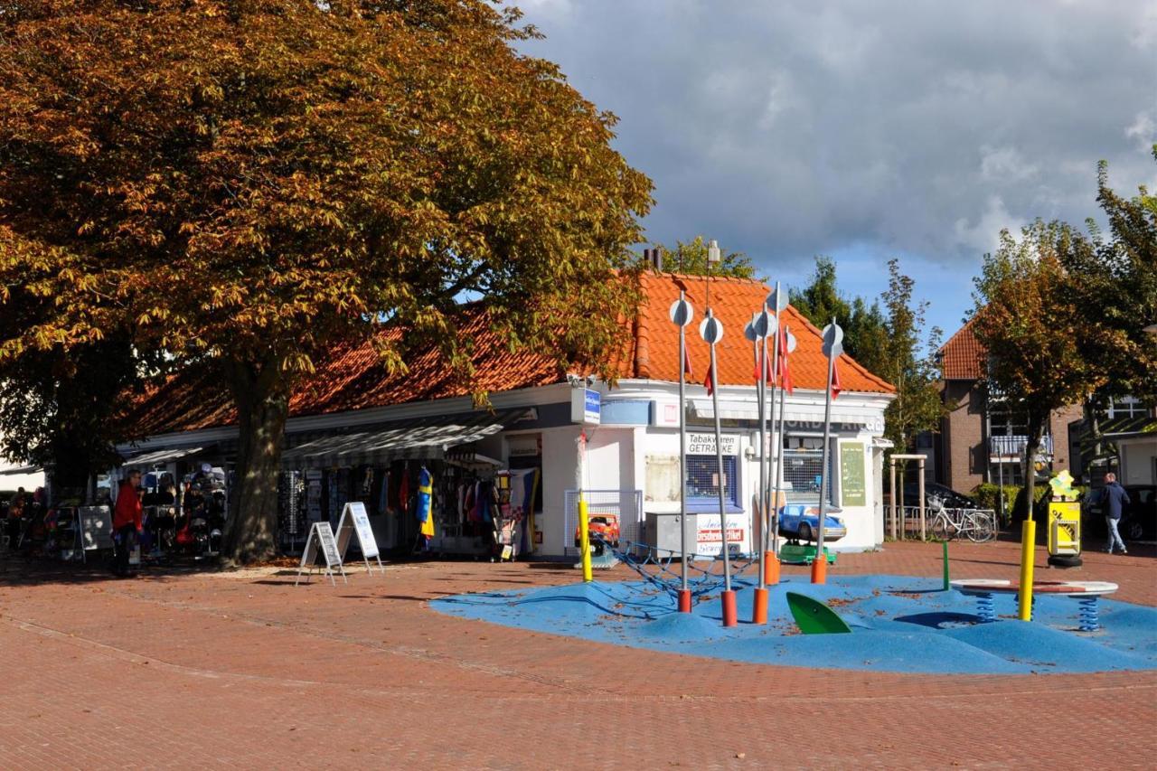 Strandhotel 18 Laboe Exterior foto